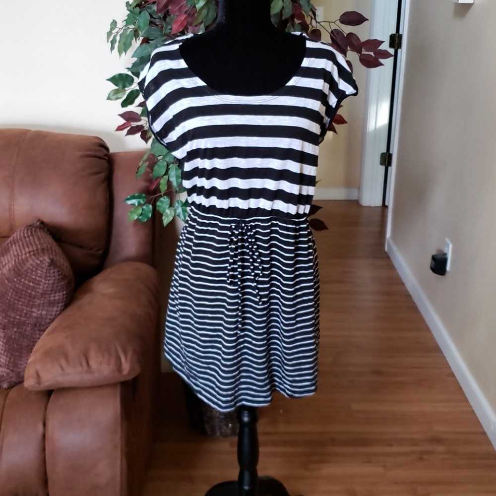 Derek mini t shirt dress size L